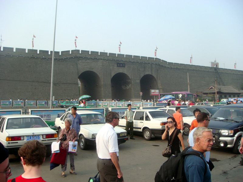 Image: /media/?path=/trips/2007-08-13 China/2007-08-17_Xi'an/20070817-083842-0-Joe.jpg